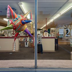 Gallery 200