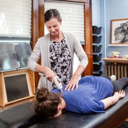 Borer Family Chiropractic - Dr Sherri Borer has over 20 years experience resolving back pain, neck pain and headaches.