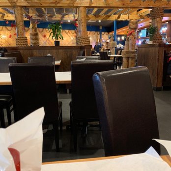 Juicy Seafood - Inside - Seafood Near Me - Hermitage, Tennessee