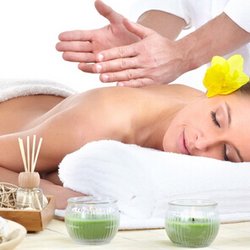 Lulu's Nails - Enjoy the body rub