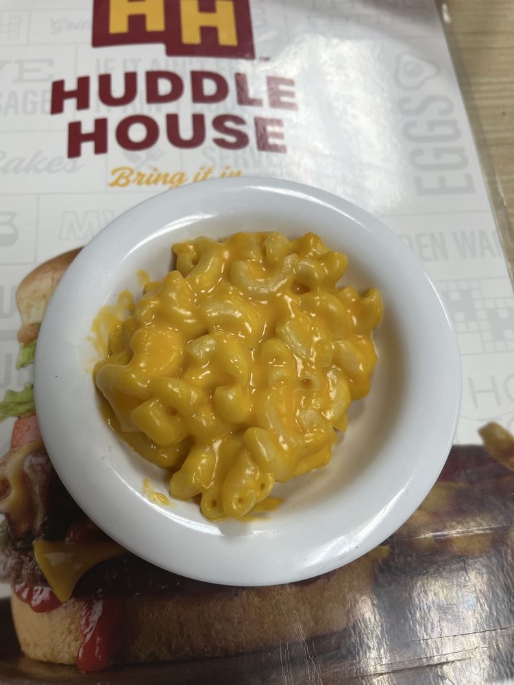 Huddle House Logo