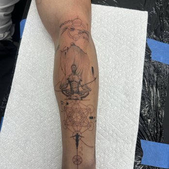Inked By L.A - Micro realism geometrical tattoo - Tattoo Near Me - Glendale, Arizona