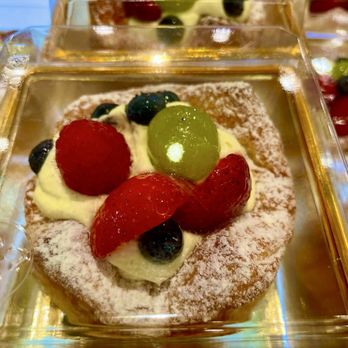 Tous Les Jours - Bakeries Near Me - Virginia Beach, Virginia Tous Les Jours - Bakeries Near Me - Virginia Beach, Virginia