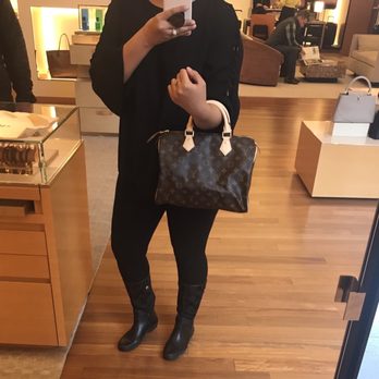 Louis Vuitton Seattle Bravern - My new Speedy 30 in Monogram - Leather Goods Near Me - Bellevue, Washington Louis Vuitton Seattle Bravern - My new Speedy 30 in Monogram - Leather Goods Near Me - Bellevue, Washington