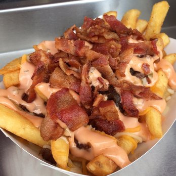 Stewart&Grub - Stewart fries-Animal w/bacon - Chicken Wings Near Me - Downey, California Stewart&Grub - Stewart fries-Animal w/bacon - Chicken Wings Near Me - Downey, California