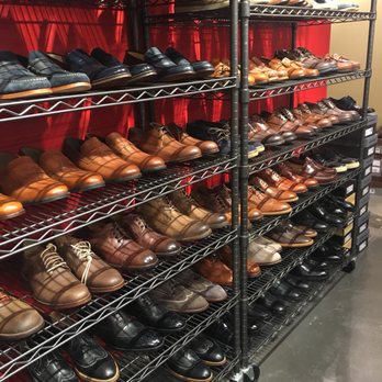 Johnston & Murphy Shop - Shoe Stores Near Me - Chandler, Arizona