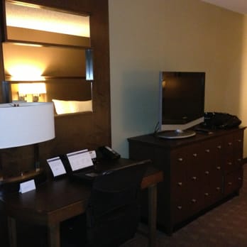 Hyatt Regency Austin - Hotels Near Me - Austin, Texas Hyatt Regency Austin - Hotels Near Me - Austin, Texas