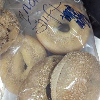 Einstein Bros. Bagels - Nice fresh large bagels - Breakfast & Brunch Near Me - Farragut, Tennessee Einstein Bros. Bagels - Nice fresh large bagels - Breakfast & Brunch Near Me - Farragut, Tennessee