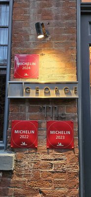 111 Queen St E Suite 555 by null