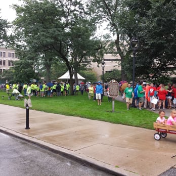 Zeidler Union Square - Today on Labor Day, the park is filled with good Americans. - Parks Near Me - Milwaukee, Wisconsin Zeidler Union Square - Today on Labor Day, the park is filled with good Americans. - Parks Near Me - Milwaukee, Wisconsin