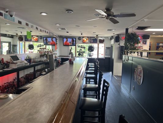 Mr. Lucky's Pub by null