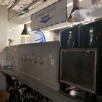 United States Burger Service - Such a cool unique concept. You pick up your order in a locker. - Burgers Near Me - Miami, Florida United States Burger Service - Such a cool unique concept. You pick up your order in a locker. - Burgers Near Me - Miami, Florida