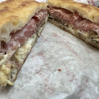 All'Antico Vinaio - Italian Near Me - Boston, Massachusetts