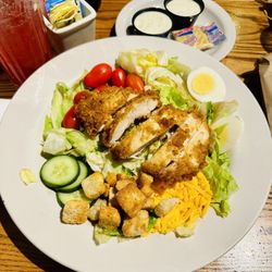 Cracker Barrel Old Country Store - Fried chicken salad