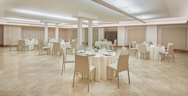 Hotel NH Collection Cáceres Palacio de Oquendo by null