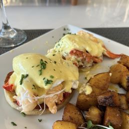 Lobster Benedict