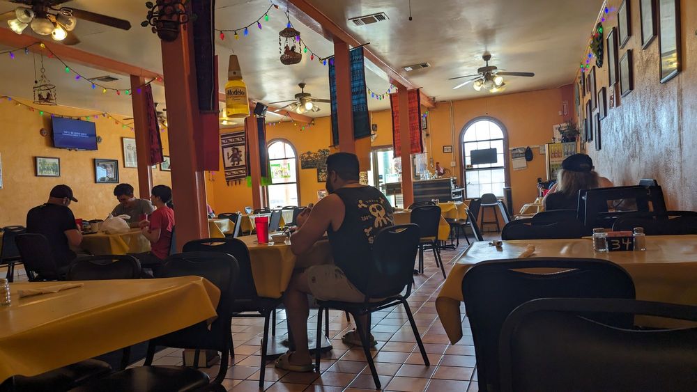 La Mixteca Mexican Restaurant & Seafood