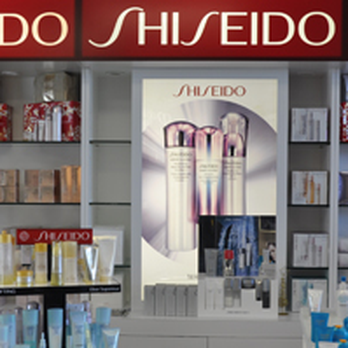 Amena Cosmetics - Deep Cleansing Facial - Cosmetics & Beauty Supply Near Me - Quincy, Massachusetts