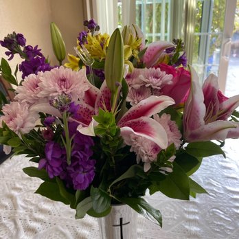 Allen's Flowers & Plants - La Mesa - Florists Near Me - La Mesa, California