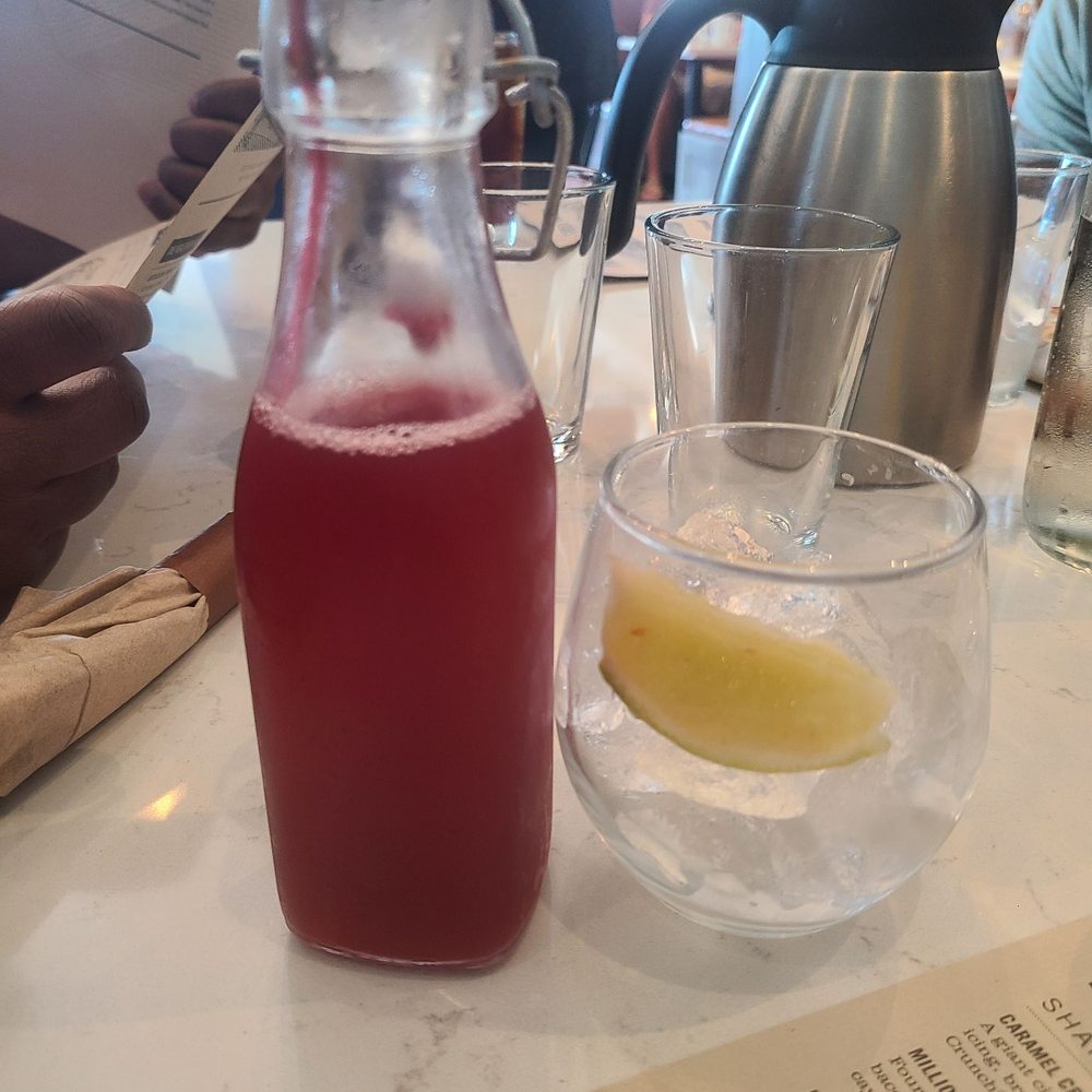 First Watch - Pomegranate sunrise - Breakfast & Brunch Near Me - Northville, Michigan