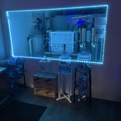 Lvg Wtr - Store