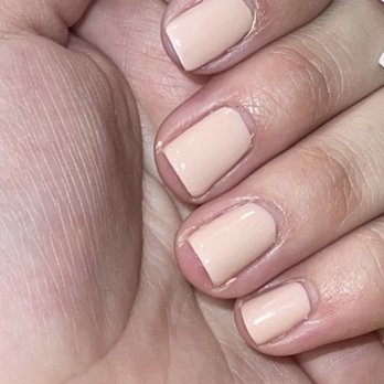 Captivate Nail Spa - :/ they're ok I guess (This picture is the day of ) - Nail Salons Near Me - Fullerton, California