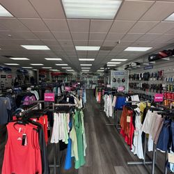 Tennis Plaza - Aventura - Apparel from all major brands