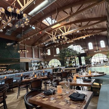 Twelvemonth - 4/4/2026: interior - Vegan Near Me - Burlingame, California