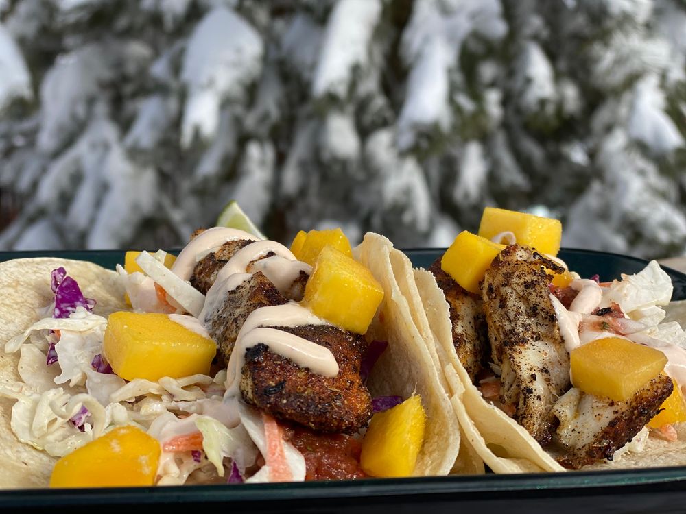 THE BURRITO WINDOW 80 Photos & 119 Reviews 8501 N Lake Blvd, Kings