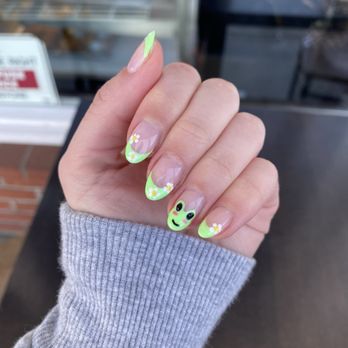 Avatar Nails & spa - Nail Salons Near Me - Los Angeles, California
