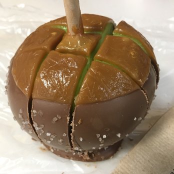 Kilwins Ice Cream - Chocolate - Fudge - Ice Cream & Frozen Yogurt Near Me - Chicago, Illinois