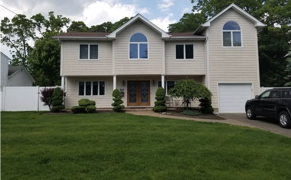 Full House Vinyl Siding - We are the best siding installer on Long Island; we are the only contractor company in the business with a clean record. We have been doing vinyl siding for over 25 years as a business and combined experience for over 100 years! We will work with your to meet deadlines. We will maintain open communication with you to keep you up to date on the status of your job. We do this to guarantee that the project is completed according to your preferences. Full House Vinyl Siding - We are the best siding installer on Long Island; we are the only contractor company in the business with a clean record. We have been doing vinyl siding for over 25 years as a business and combined experience for over 100 years! We will work with your to meet deadlines. We will maintain open communication with you to keep you up to date on the status of your job. We do this to guarantee that the project is completed according to your preferences.
