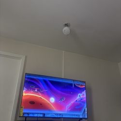 Flatscreen TV