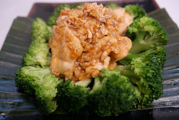 PingYang Thai NJ by null