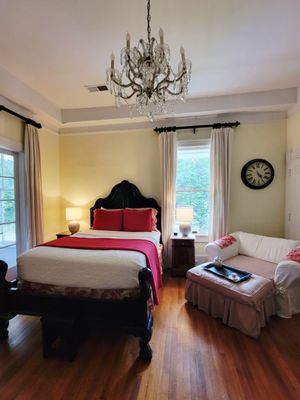 The Twelve Oaks Bed and Breakfast by null