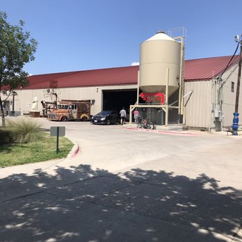 TUPPS Brewery - Entrance - Breweries Near Me - McKinney, Texas