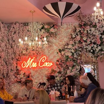 Mrs Coco - Inside - Cafes Near Me - Henderson, Nevada