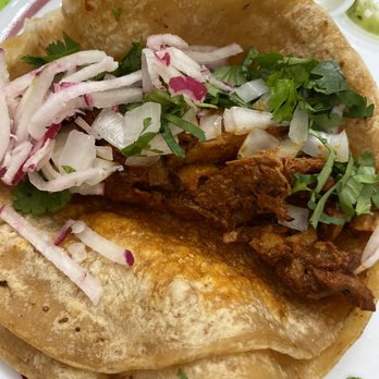 El Gallo Taqueria - Al pastor Taco; pretty meh but has a kick - Tex-Mex Near Me - Brooklyn, New York El Gallo Taqueria - Al pastor Taco; pretty meh but has a kick - Tex-Mex Near Me - Brooklyn, New York