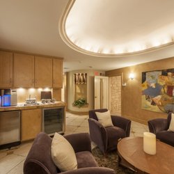 Andrew Michaels Spa & Salon