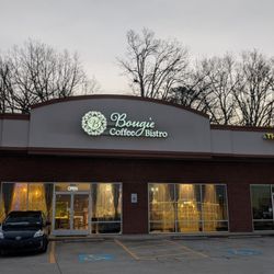 Bougie Coffee Bistro front at dawn