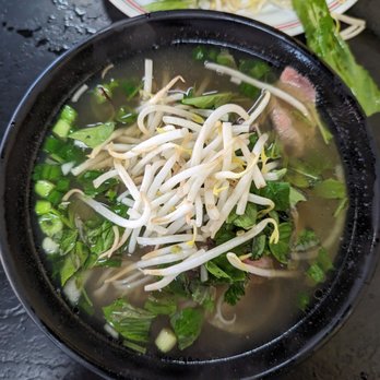 Pho 79 Restaurant - Rare beef pho - Vietnamese Near Me - Westminster, California