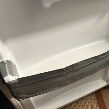 Silver Sands Motel - Duck tape in fridge for shelf - Hotels Near Me - Clearwater Beach, Florida Silver Sands Motel - Duck tape in fridge for shelf - Hotels Near Me - Clearwater Beach, Florida