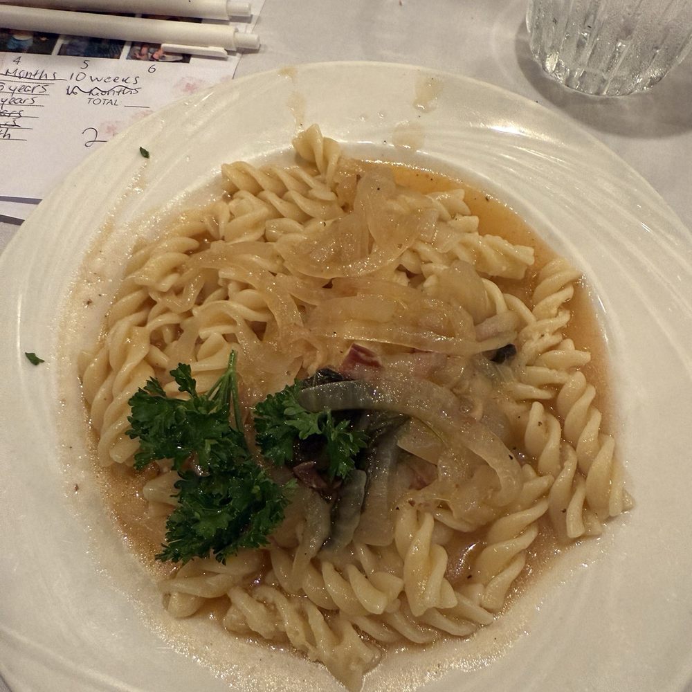 Ponte Vecchio Restaurant - Italian Near Me - Brooklyn, New York