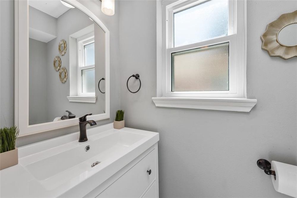 Slide of Fiesta Construction