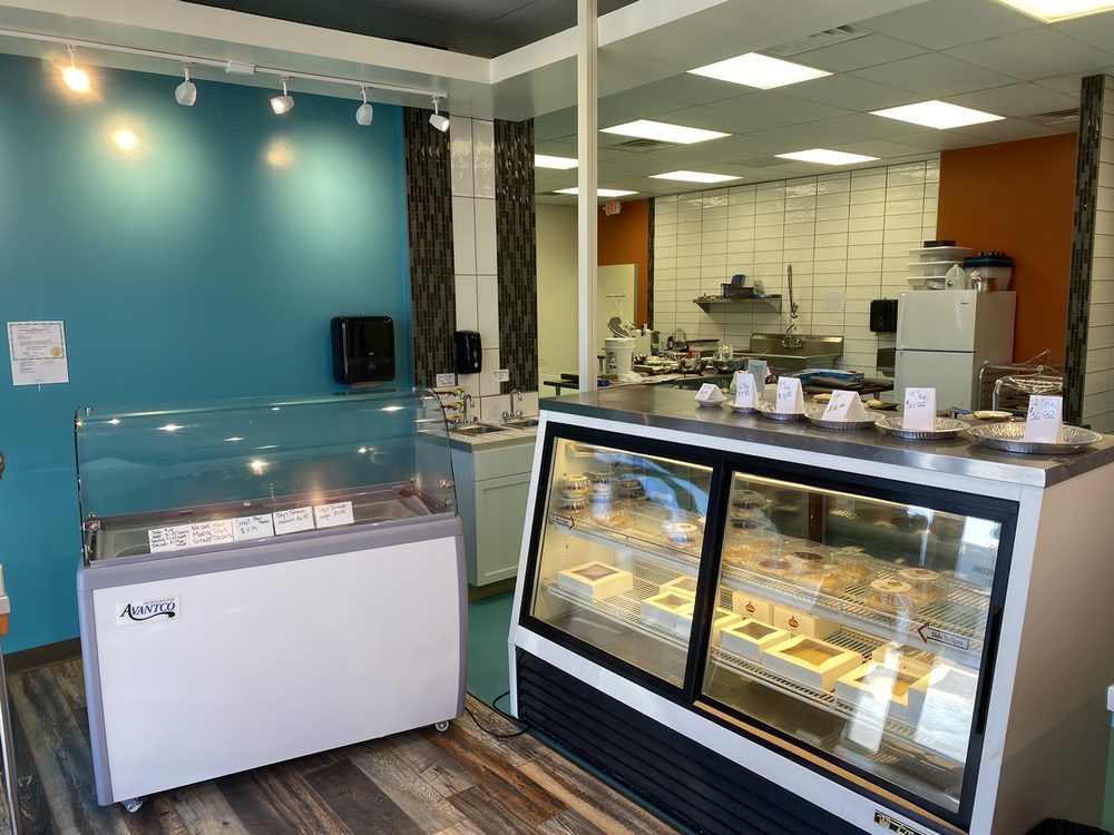 PIE KING CAFE Updated September 2024 27 Photos & 12 Reviews 2070