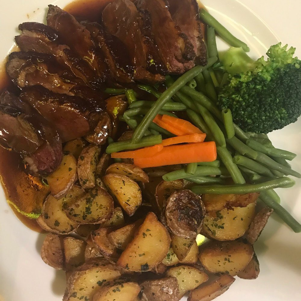 La Cave Gourmande - Babes delicious duck breast - Bistros Near Me - Paris, 75 La Cave Gourmande - Babes delicious duck breast - Bistros Near Me - Paris, 75