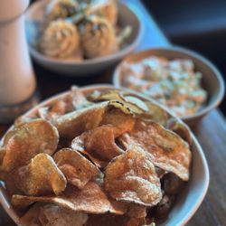 Broken Compass Tiki - House made bbq chips and French onion dip IG: @ammysalamii