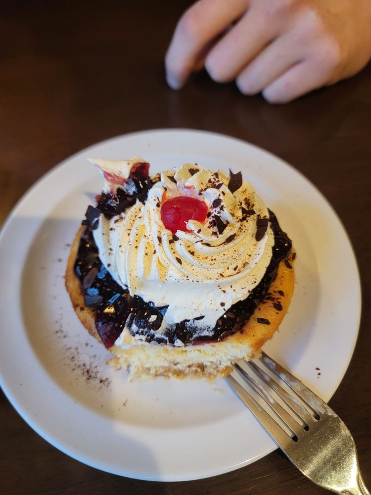 Food from Sloan's New York Grill