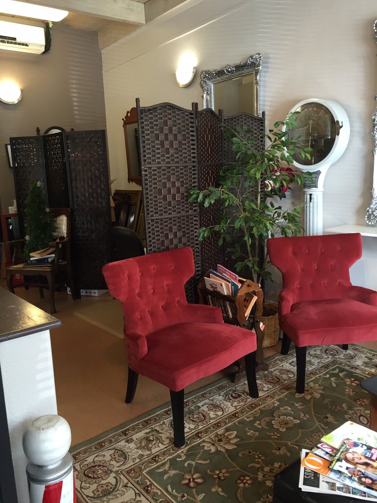 SHEARS MARIE SALON Updated May 2024 1284 Oak Circle, Arnold