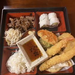 Wuri Sushi - Bolgogi bento box